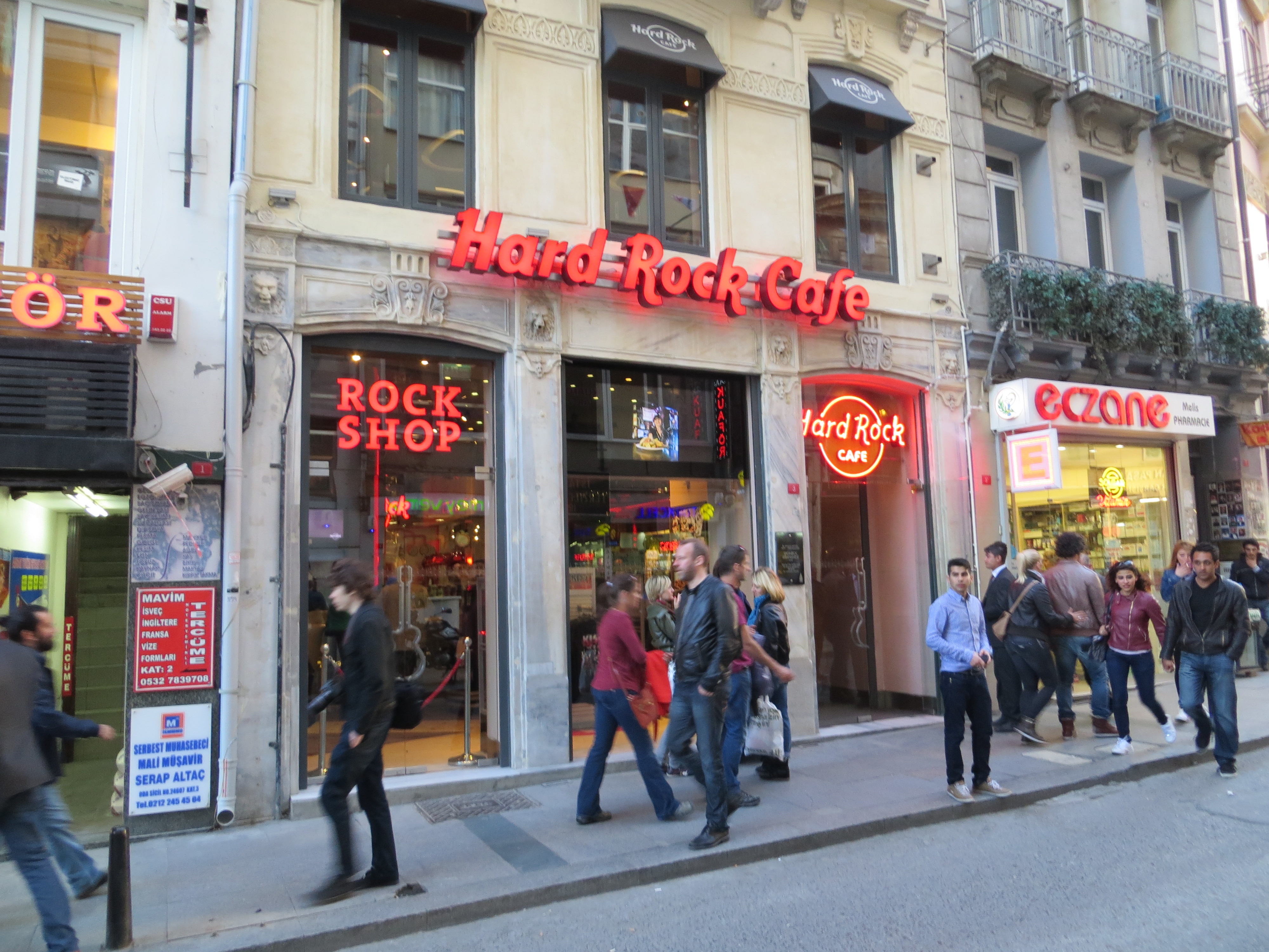 HARD ROCK CAFE ISTANBUL